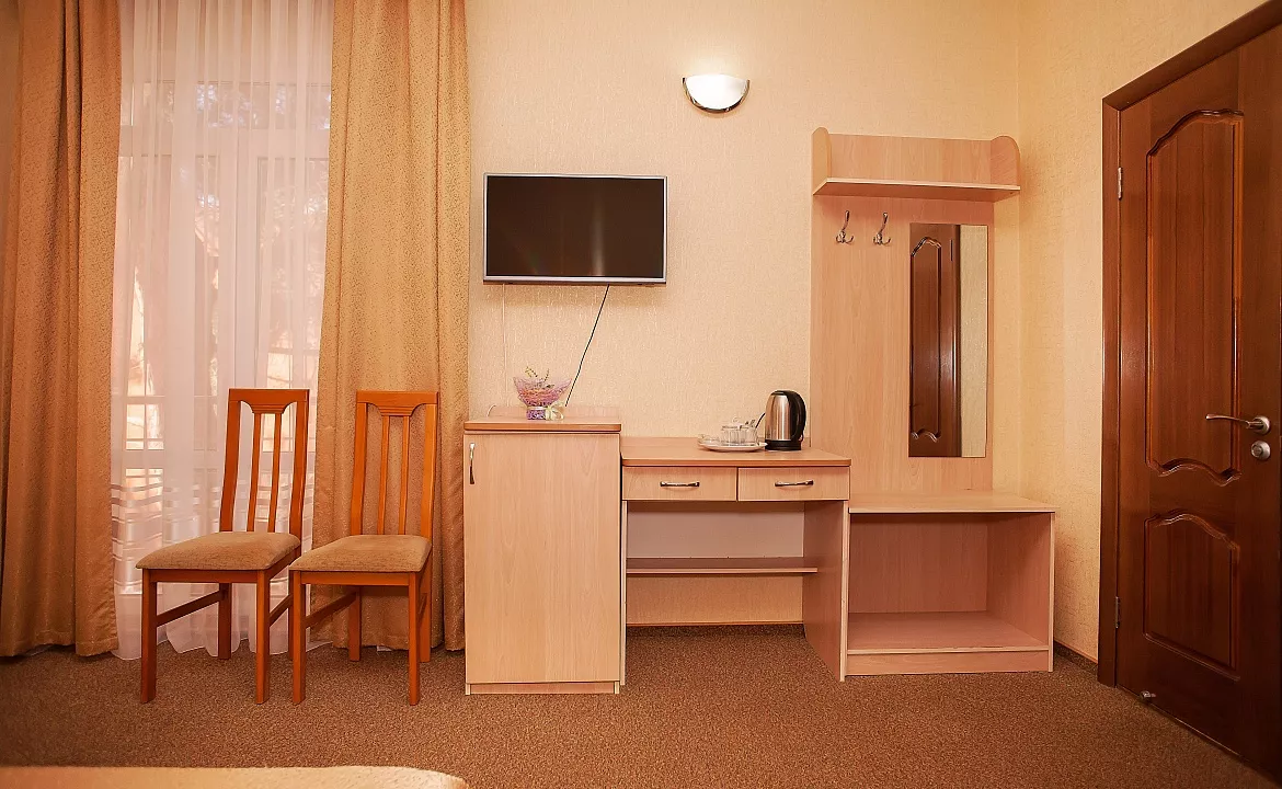 Двухместный номер . Гостевой дом Дом у Моря ЛАКИ. Геленджик Двухместный номер . Гостевой дом Дом у Моря ЛАКИ. Геленджик