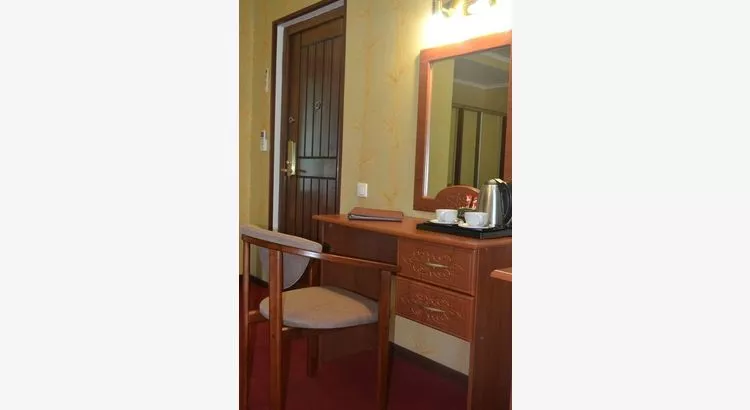 Полулюкс. Отель Астория. Туапсе