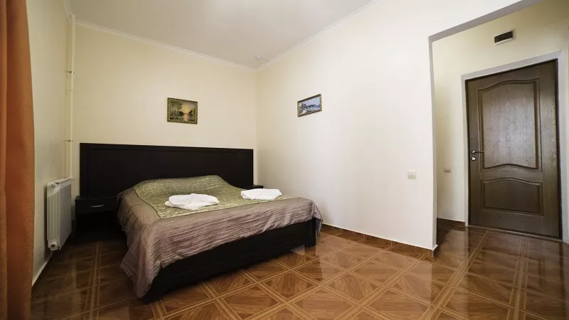 Стандартный 2-х местный. Гостевой комплекс "Екатерина". Витязево