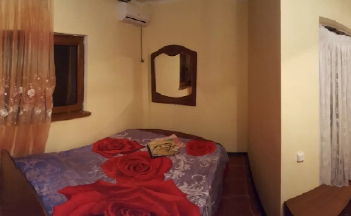 Двухместный номер. Гостевой дом У Ирины. Пицунда