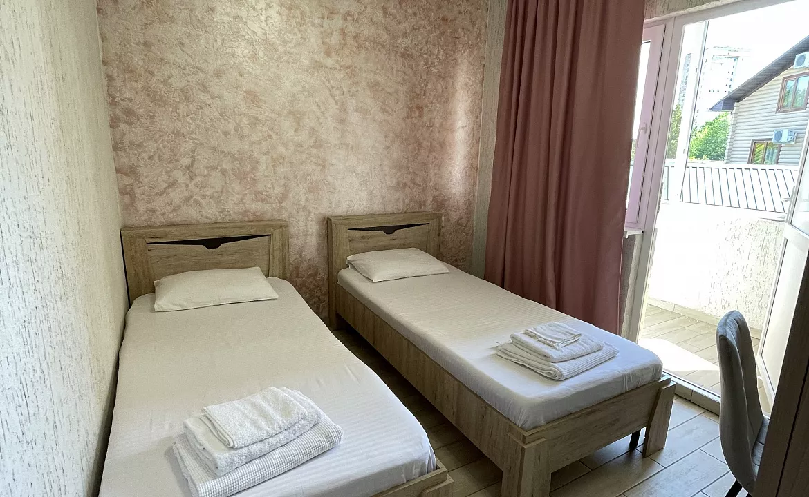 Стандарт с раздельными кроватями . Гостевой дом "Алхыд". Пицунда