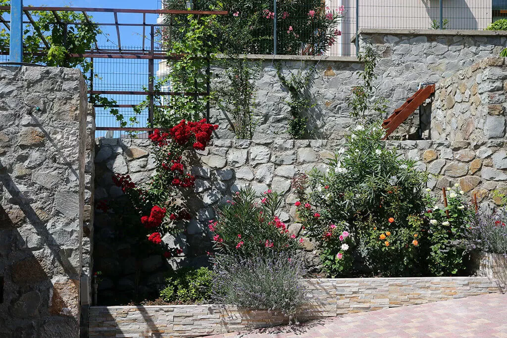 . Апартаменты Восток-Запад. Кореиз