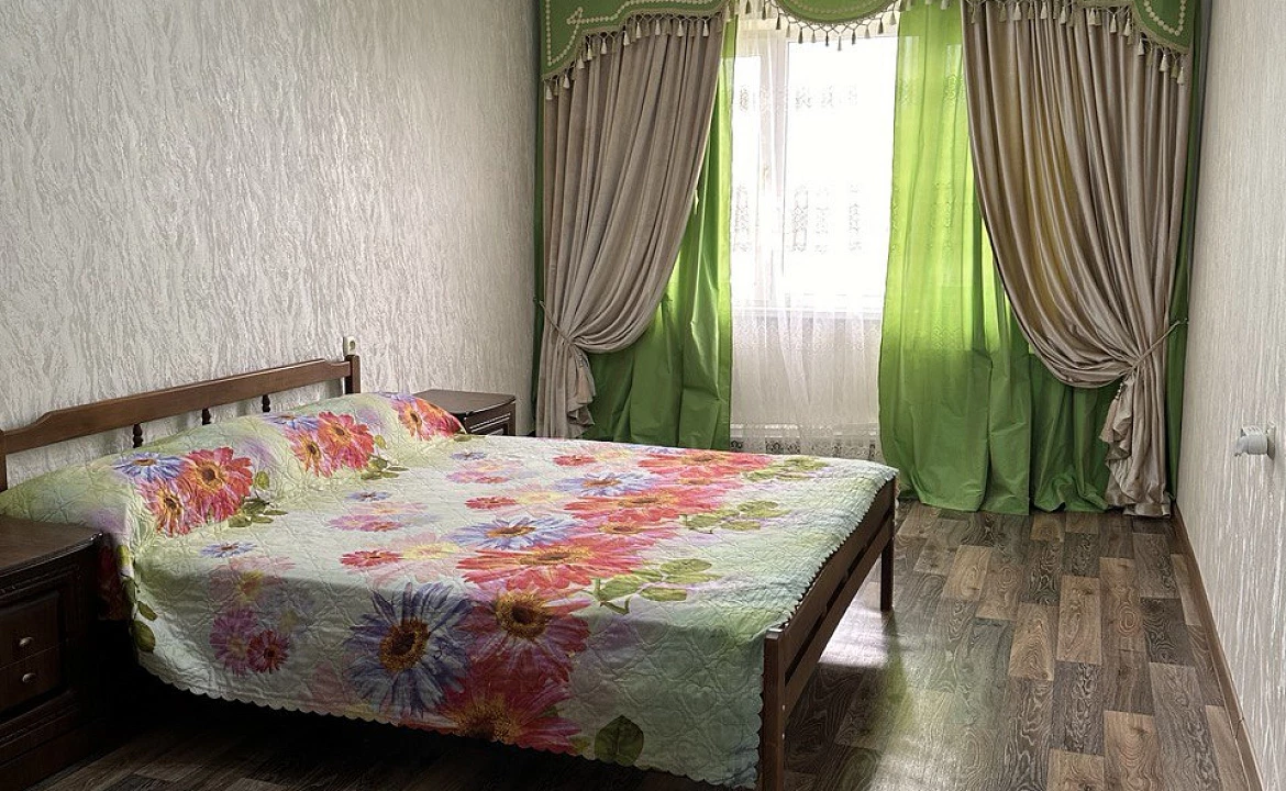 2-х комнатная квартира по пер Павлова. 2-х комнатная квартира. Лазаревское