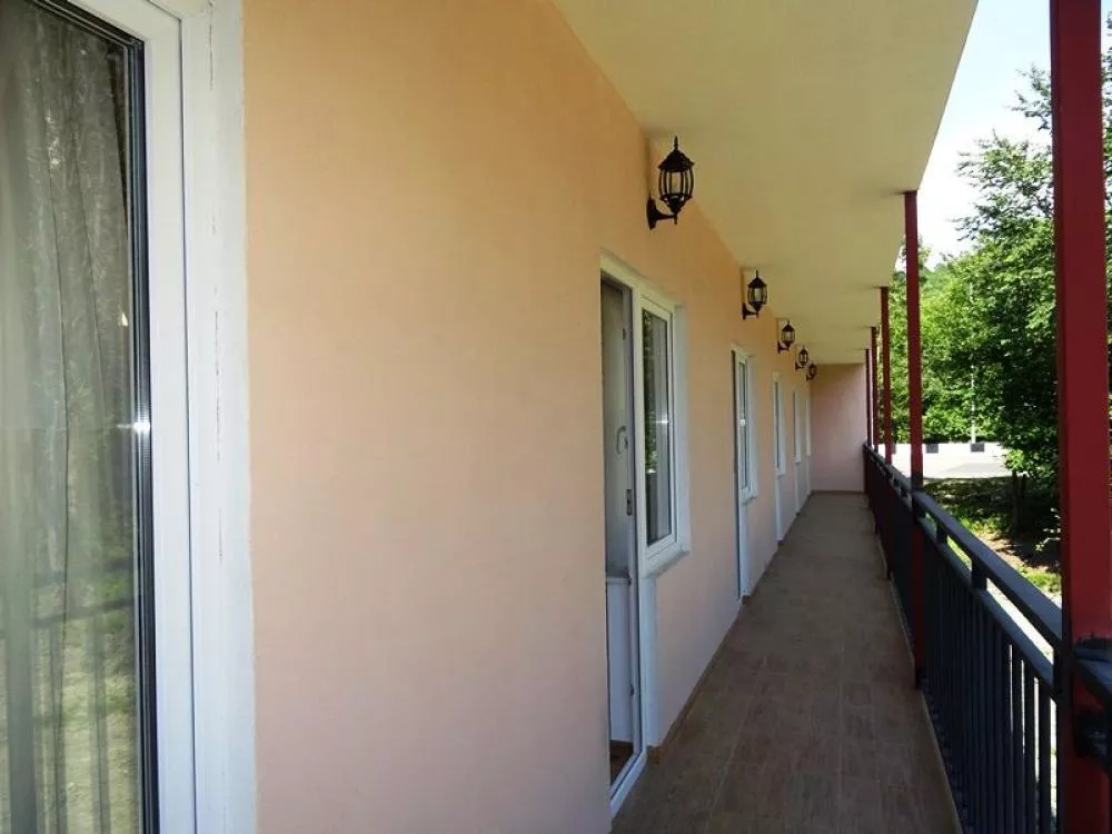 . Гостевой дом Версаль. Якорная Щель