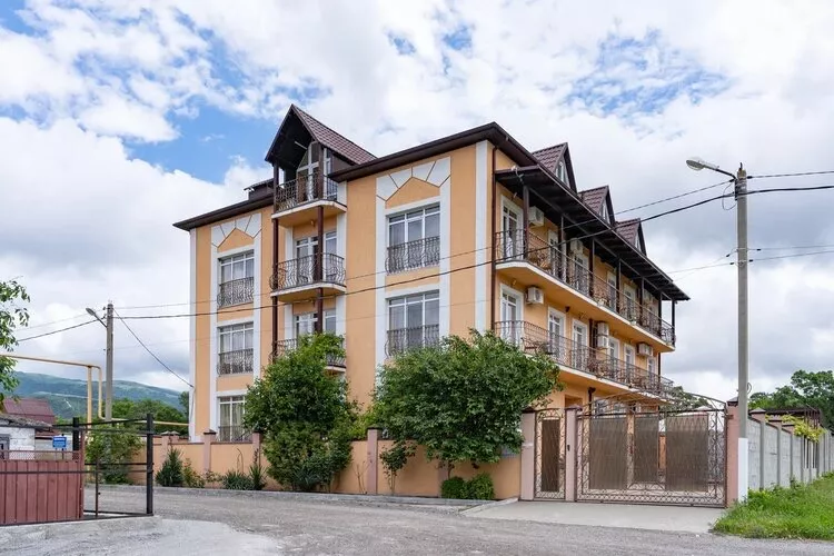 . Гостевой дом АНИКСИ. Кабардинка