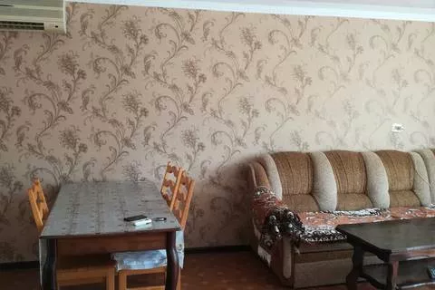 Апартаменты. Частный сектор "У Сусанны". Пицунда