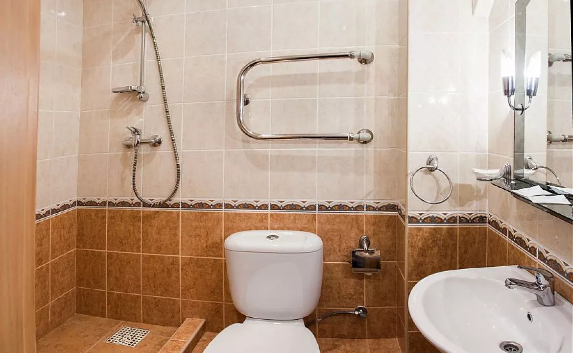 1-комнатный 2-местный номер стандарт . Гостиница Дарсан. Ялта