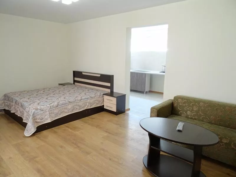 Апартаменты 2 комн с кухней. Гостевой дом "Седьмое небо". Сухум