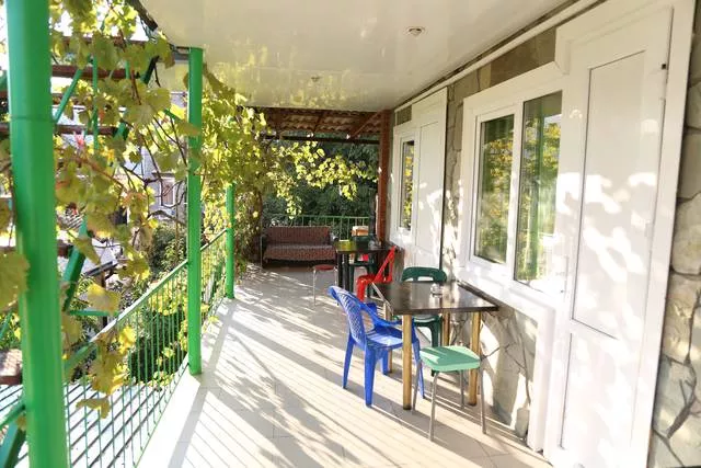 . Гостевой дом «Алла-Роза». Архипо-Осиповка