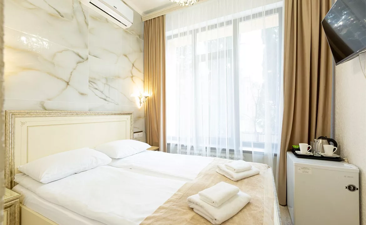 Двухместный стандарт. Отель "Сочи Галерея Парк". Сочи