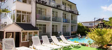 Гостиница Соната Лоо