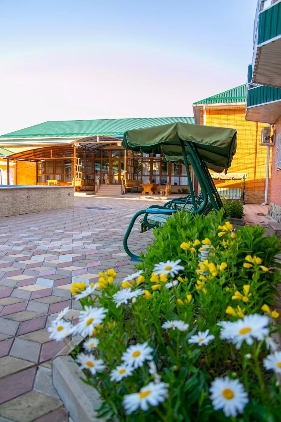 . Гостиница "Южная ночь"      . Джубга