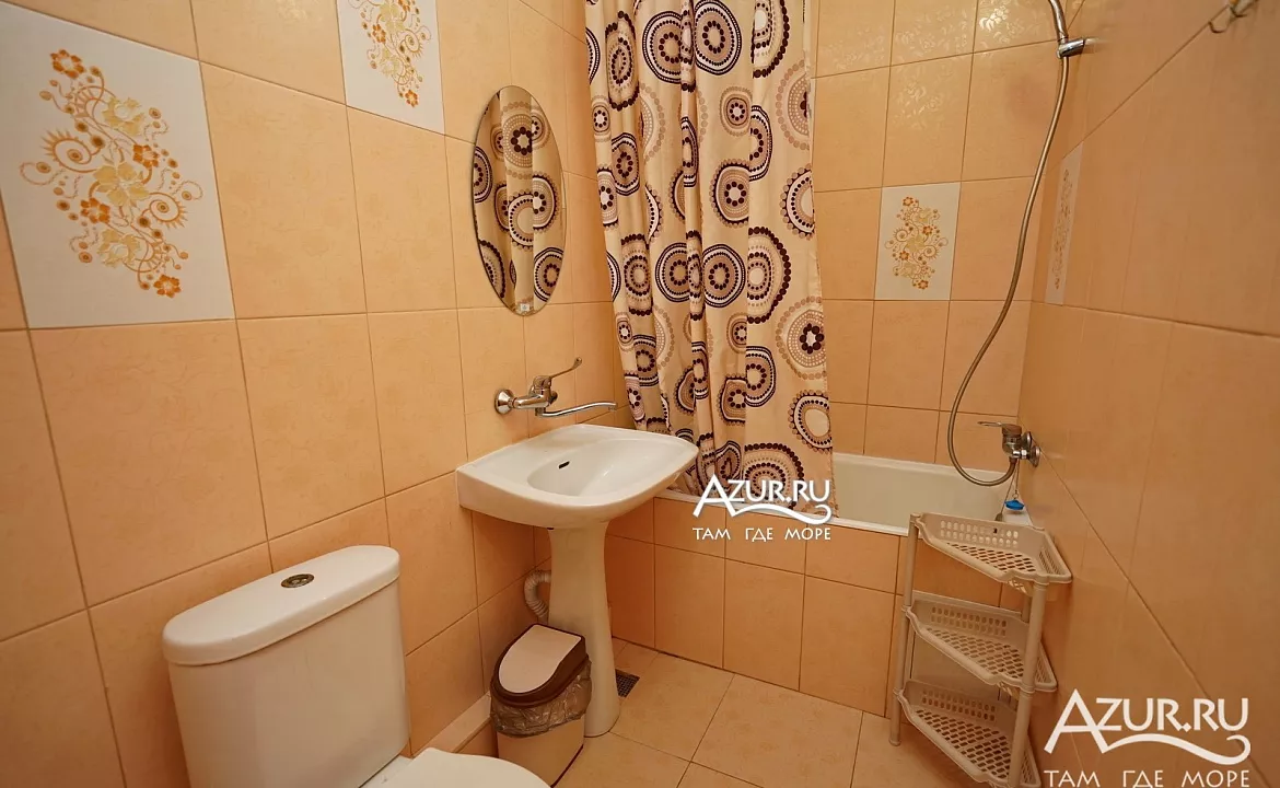 № 1 Трехместный номер с удобствами. Гостевой дом "Семейный отдых" - Лазаревское. Лазаревское