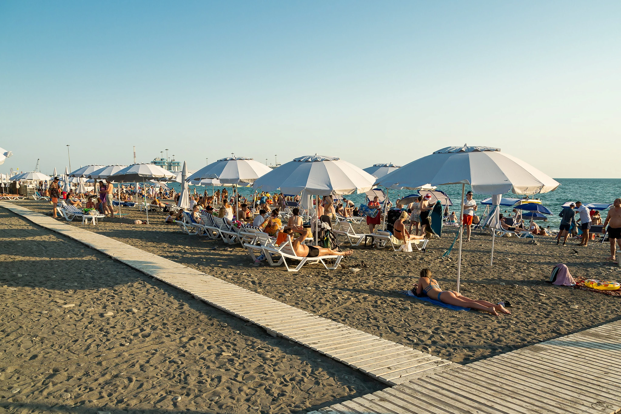 . Уютные Квартиры в центре Сочи рядом с крупнейшим пляжным комплексом Ривьера. Сочи