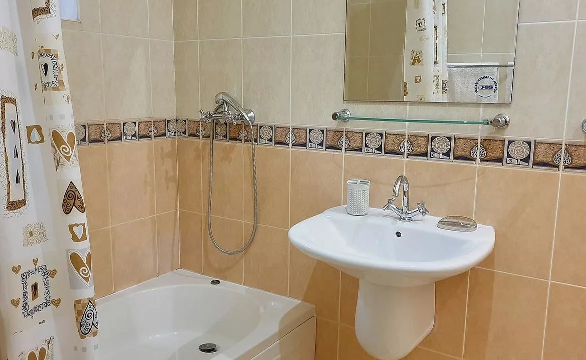 Комфорт №1, №2, №3. Гостевой дом "НАШ ДОМ". Геленджик