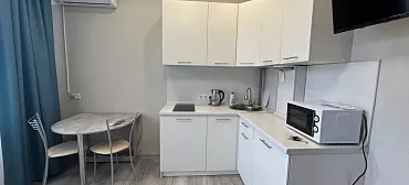 Студия на 8 этаже