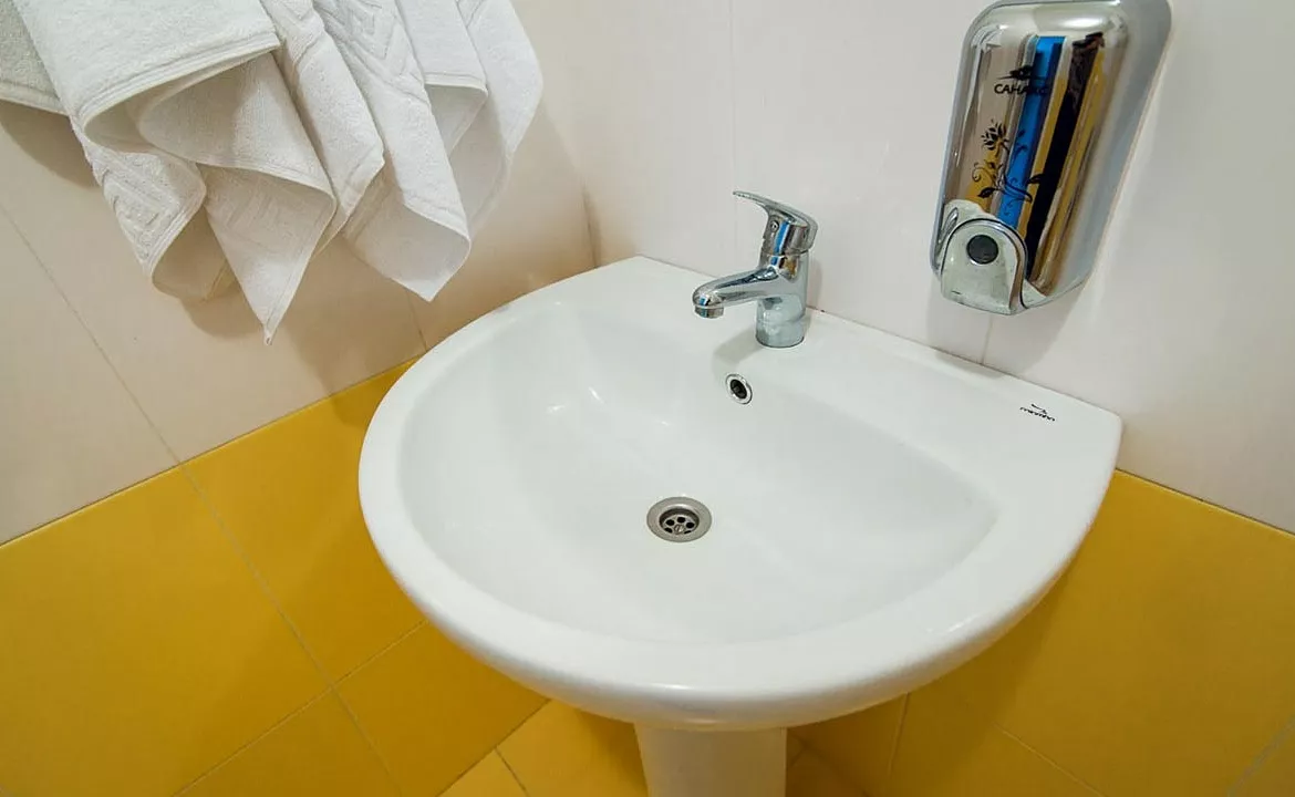 ЭЛЛИНГ СТУДИО. Отель Островок. Феодосия