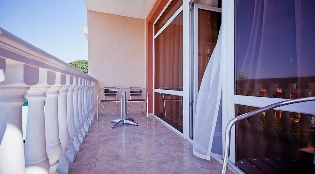 . Отель "Невский". Дивноморское