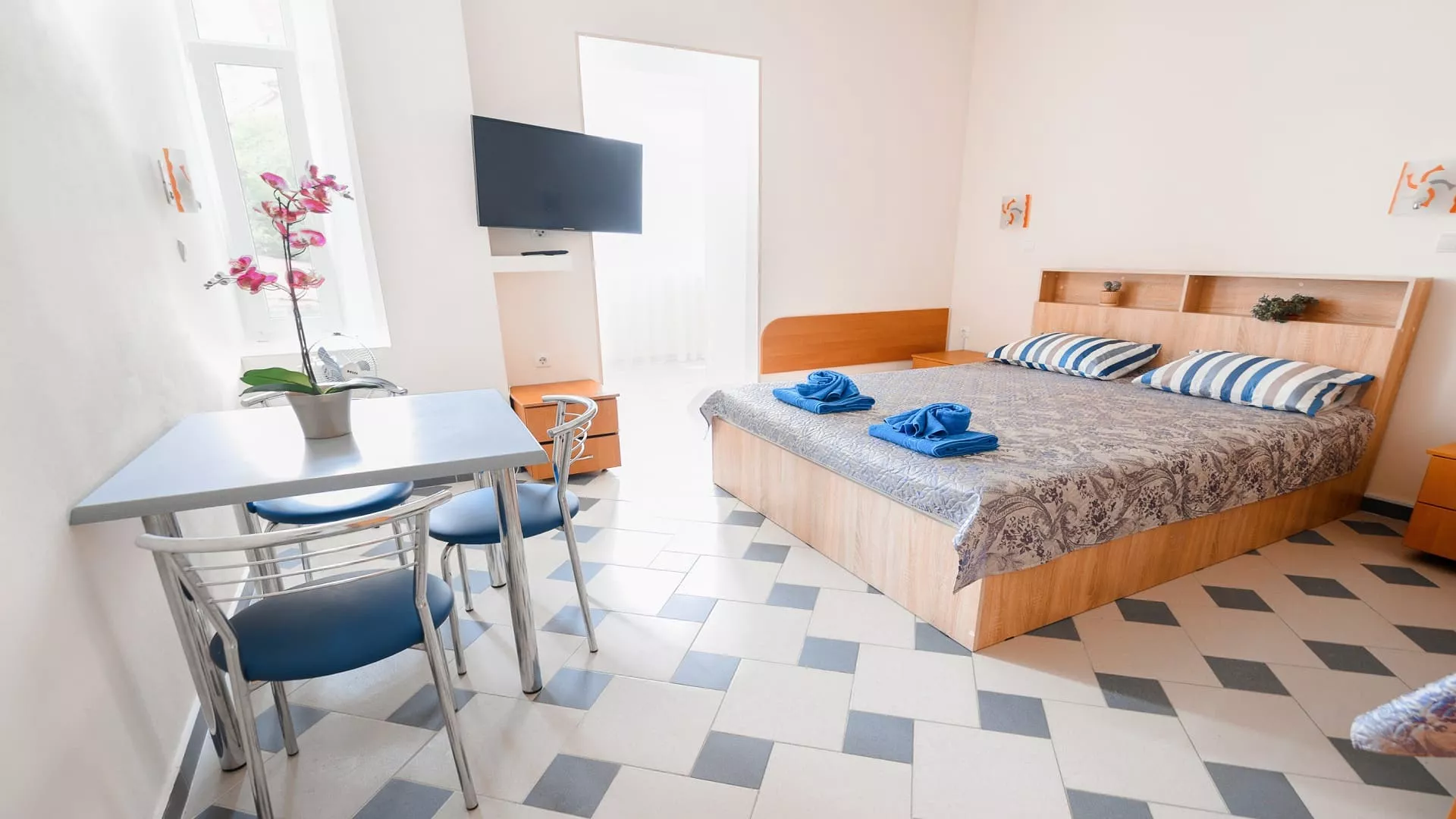 . Отель "Юрзуф". Гурзуф . Отель "Юрзуф". Гурзуф