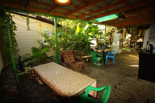 . Гостевой дом «Алла-Роза». Архипо-Осиповка