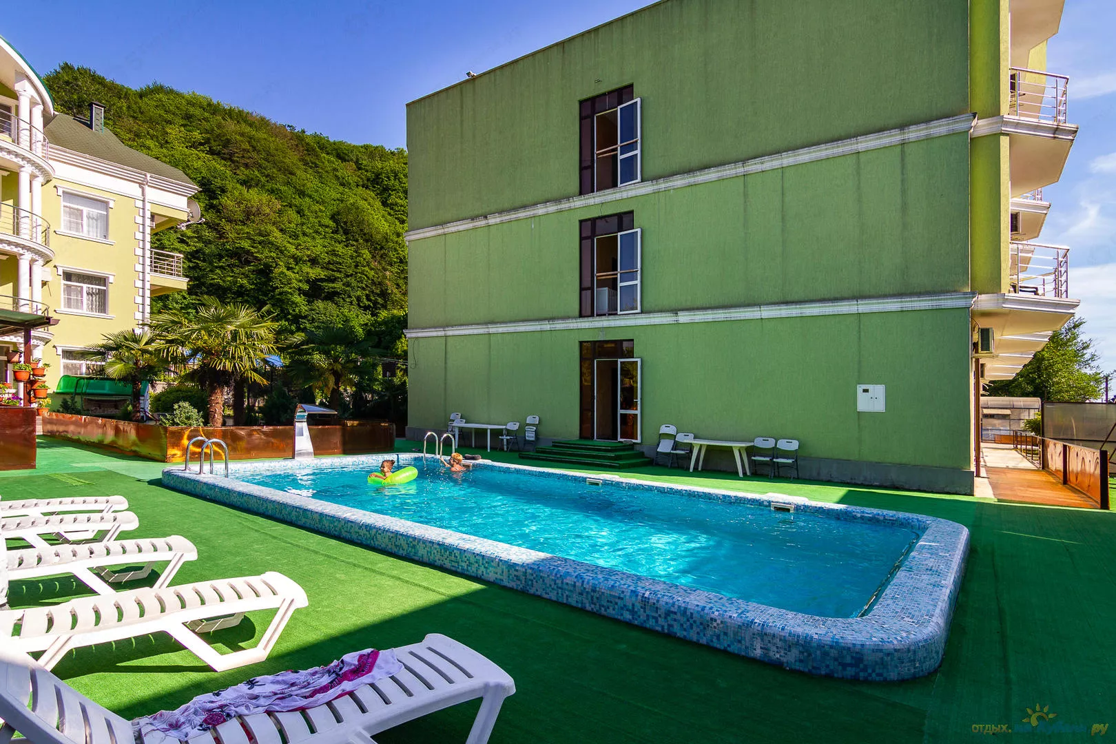 . Гостиница "Жемчужина Ямала". Лоо