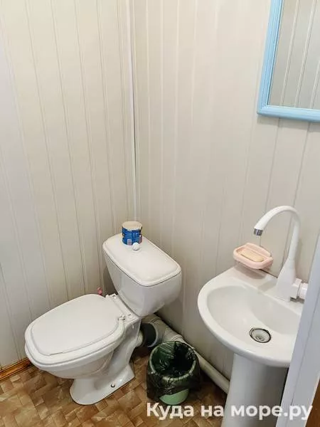 Пятиместная комната. Гостевой дом "Selena". Анапа Пятиместная комната. Гостевой дом "Selena". Анапа