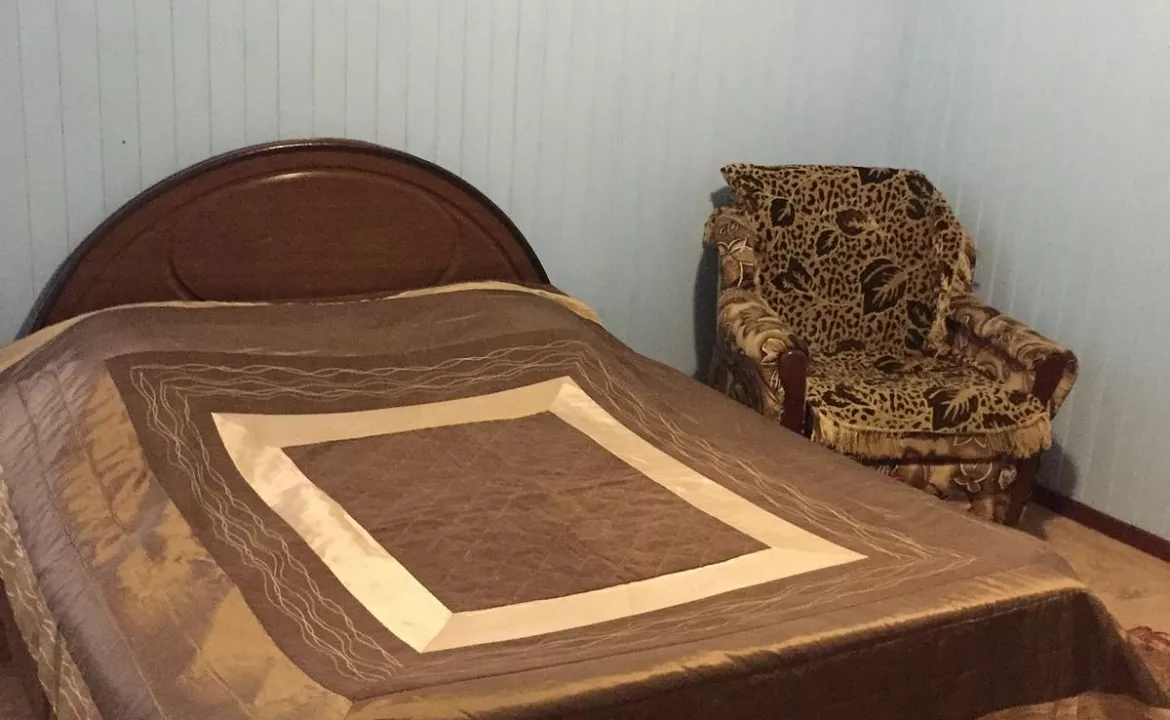 Люкс с кухней. Гостевой дом "У Роберта". Лоо Люкс с кухней. Гостевой дом "У Роберта". Лоо