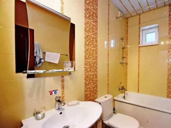 «Дружба». Отель «Каприз». Домбай-гостиницы