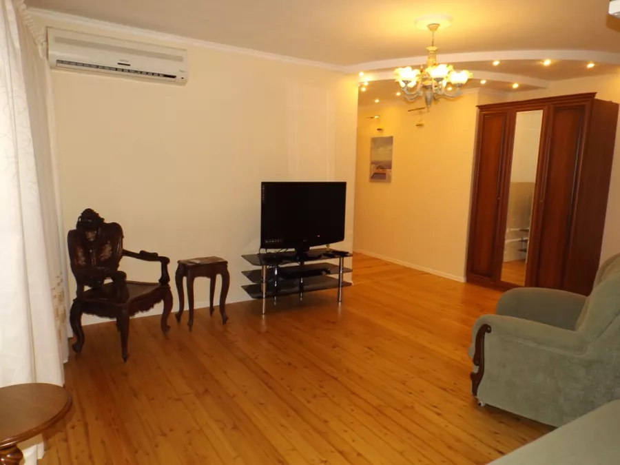 Апартаменты 3-комнатные. Гостевой дом Yalta Voyage. Ялта