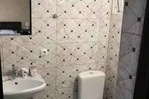 3-х местный «Комфорт-Люкс». Гостевой дом «Дадука». Гагра