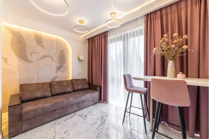 Стандартные апартаменты. Квартира в многоквартирном доме Апартаменты ЖК «Красная площадь». Сочи