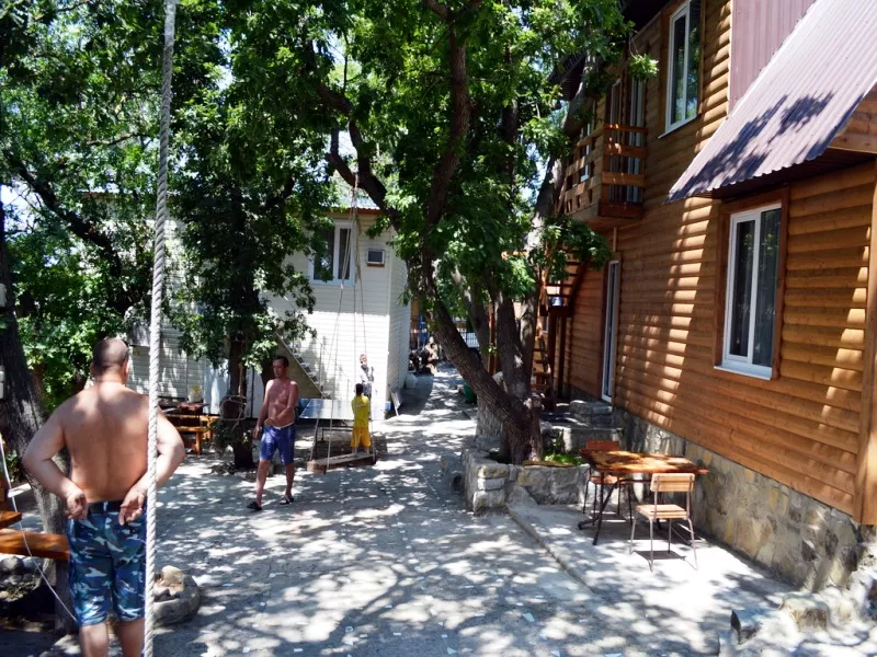 . База отдыха "Малый Утриш". Малый Утриш