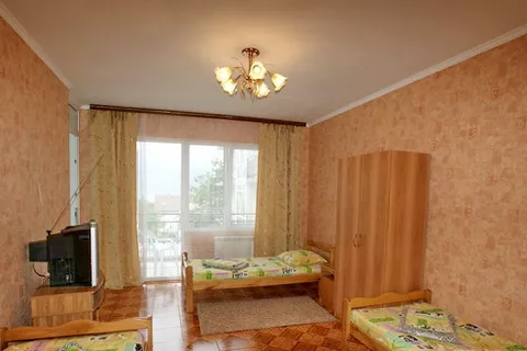 3-х местный. Гостевой дом "У Александра". Лазаревское 3-х местный. Гостевой дом "У Александра". Лазаревское