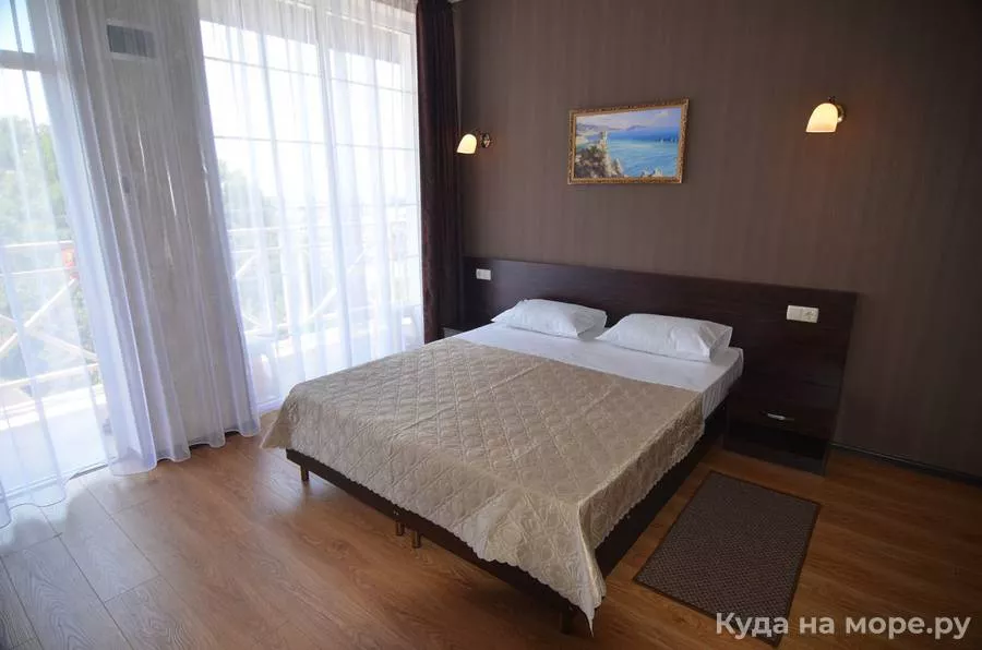 Двухместный номер + доп. места. Отель Dadayan. Лазаревское  Двухместный номер + доп. места. Отель Dadayan. Лазаревское