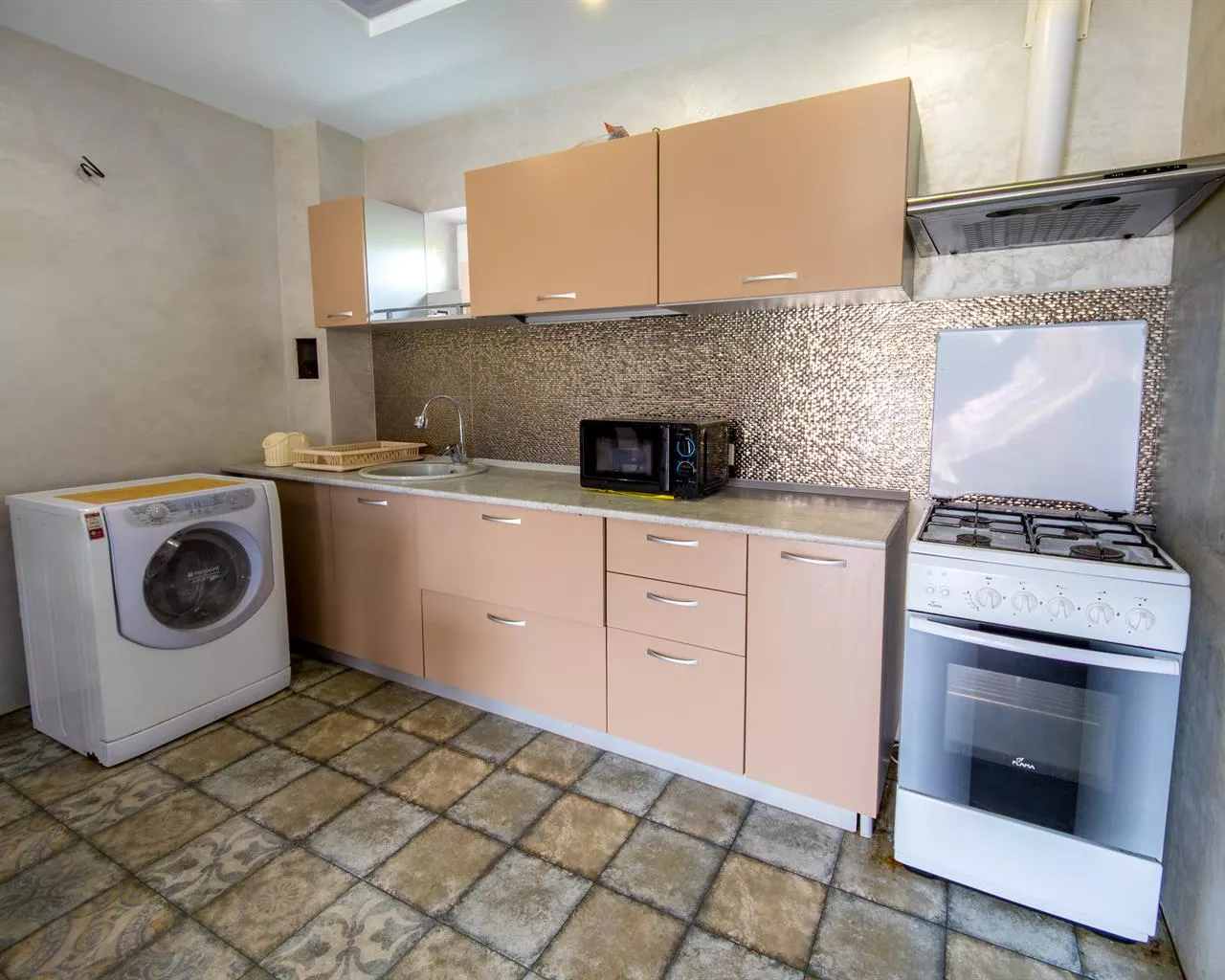 . Гостевой дом "Фазенда". Кабардинка