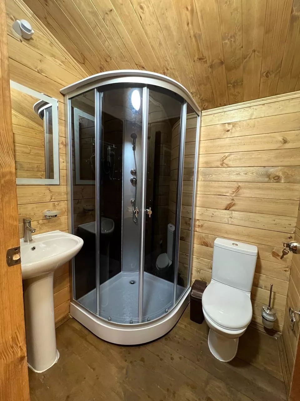 . Коттедж Good House . Гудаута