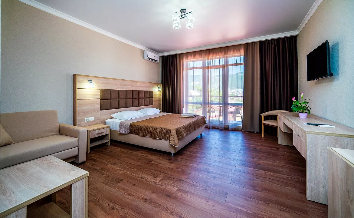 Трехместный номер. Гостевой дом Анжелика. Геленджик