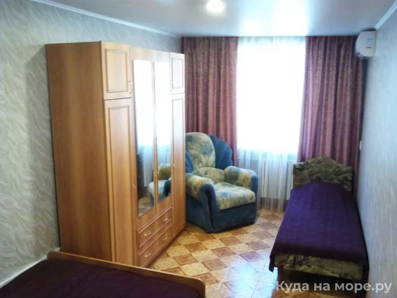 ДОМИК С ЛИЧНЫМ ДВОРИКОМ И ПАРКОВКОЙ. Частный сектор "На Михайловский  8". Архипо-Осиповка