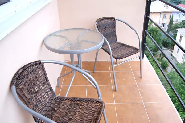 2х местный Стандарт с балконом. Гостиница "Крымская Ницца". Ялта