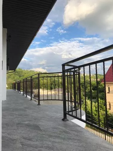 . Гостевой дом Вилла Липа. Якорная Щель