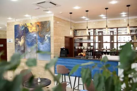 . Отель "Skybridge". Нижнее Джемете . Отель "Skybridge". Нижнее Джемете