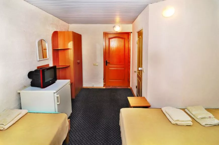 3-МЕСТНЫЙ НОМЕР. Вилла "Сантурина". Саки