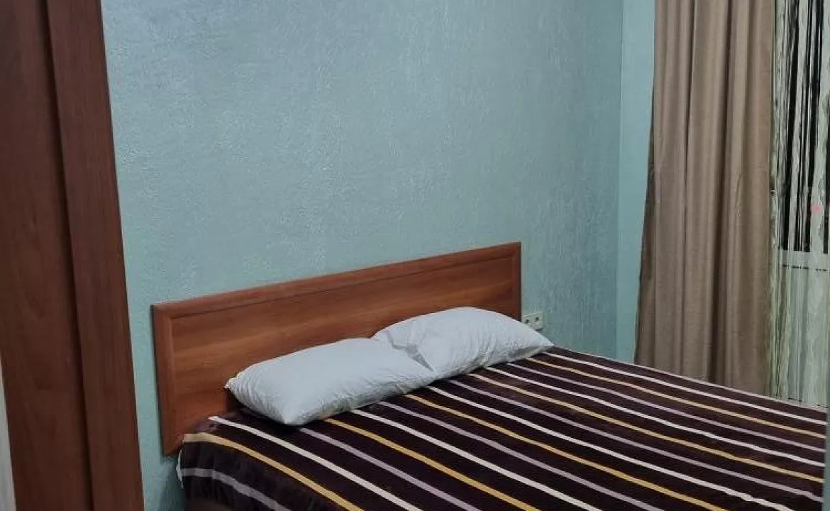 2х комнатная квартира . Квартира в многоквартирном доме Агрба 35 кв 84. Квартиры в Пицунде