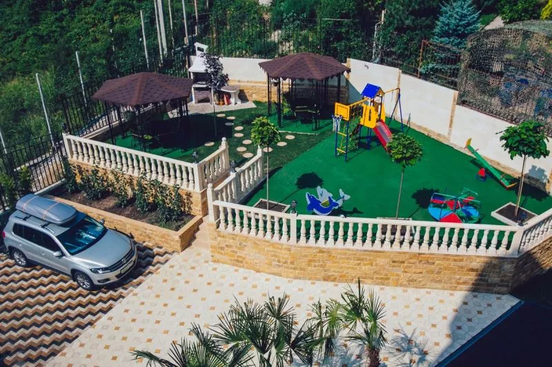 . Отель "Юлия" . Агой