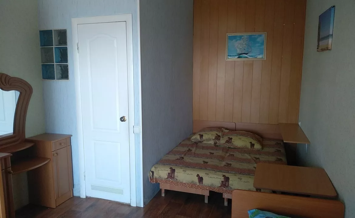 1-й этаж 2-ой номер. Гостевой дом "Орджо и Море". Орджоникидзе