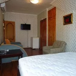 Стандарт 4х-местный. Гостевой дом «Южная звезда». Якорная Щель