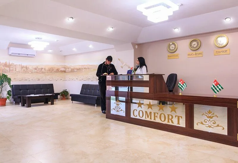 . Отель "КОМФОРТ". Сухум