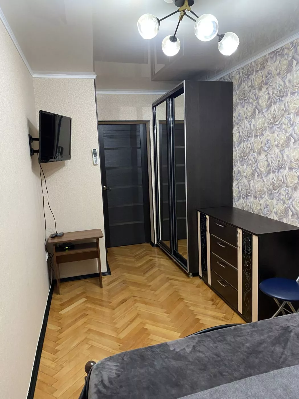 . Квартира в многоквартирном доме Квартира у моря - Лазаревское. Квартиры в Лазаревском