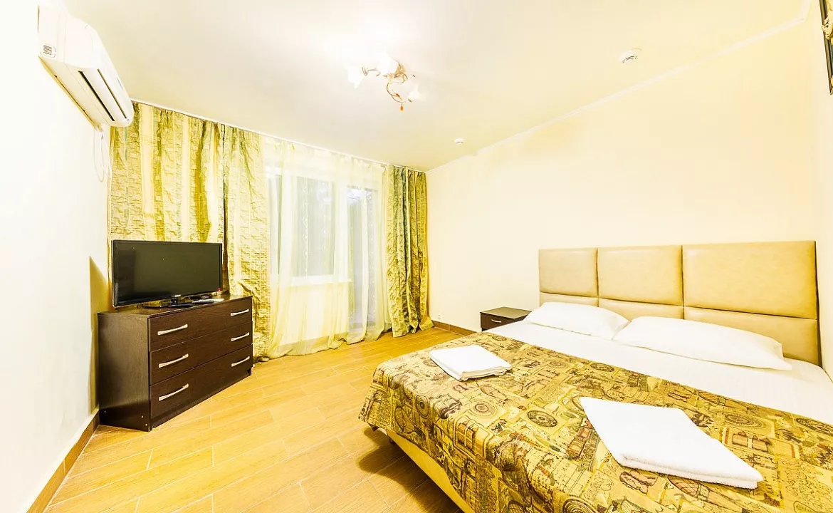 2-комнатный «Семейный» 5-местный. База отдыха "Тюльпан". Витязево