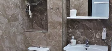 Квартира в многоквартирном доме Апартаменты на пляже Скала Парус